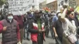 Street protests in Bolivia against vaccination pass