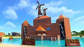 We Built an UNRAIDABLE Hotel on Official Vanilla Rust☢️