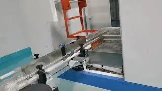bottle bagger empty bottle bagging machine, used for packaging HDPE bottles, PET bottles, etc.