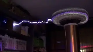 0154: Bobina di Tesla pilotata da timer 555 per intermittenza programmata