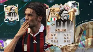&iquest;ROT&Iacute;SIMO o ESTAFA? Maldini 95 FUT Birthday Review - FIFA 23 Ultimate Team