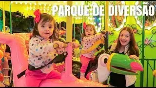 AS GÊMEAS NO PARQUE DE DIVERSÃO | Jéssica e as Gêmeas