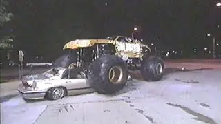 WCW Kronic Big Poppa Pump and The GOLDBERG Monster Truck on Thunder 2000