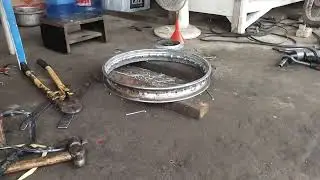 Spoke Replacement Unalignment