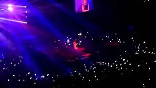 [fancam] 140608 2NE1 CL MTBD (short) AON concert Jakarta #AONJKT #2NE1JKT