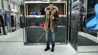 Total-look от Philipp Plein: парка Statement, толстовка My way, джинсы Original, кроссовки Statement