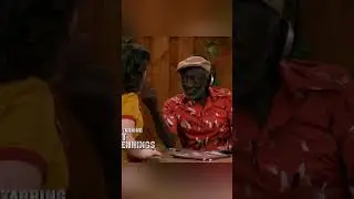 Slipped Her Number - 2 Broke Girls | 🍩 Comedy Snacks #comedy