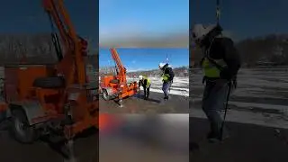 This crane secures workers