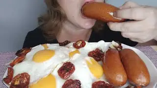 АСМР Жареные яйца рис сардельки/ASMR Fried eggs rice sausages/Food Sounds/Mukbang