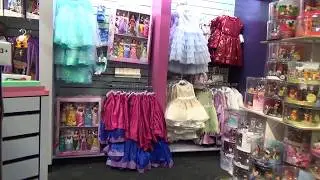 2019 DISNEY STORE TOUR CHRISTMAS COUNTRYSIDE MALL CLEARWATER FLORIDA