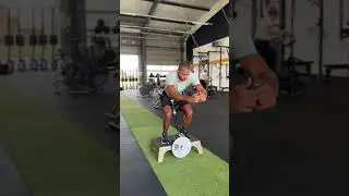 Isoinertial Squat