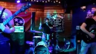 Cerulia- Let 'Er Buck Live at The Well