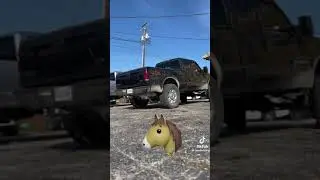 Old School VS New School Diesel Cold Start 6.0 VS 6.7