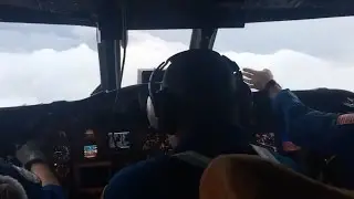 Ces chasseurs d&rsquo;ouragan volent dans l&rsquo;&oelig;il  de Matthew