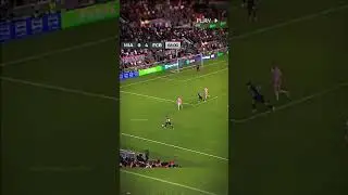 Depay cold moment 🦁 by footballhomehd #football #funny #shorts