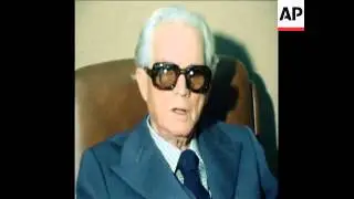 SYND 28 1 78 CAMILLE CHAMOUN SPEAKING AT A PRESS CONFERENCE IN BEIRUT