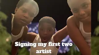 Sighing my first people artist to artist🔥