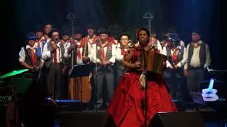 Espetáculo “Vozes de Abril no Alentejo” com Celina da Piedade | Cineteatro Vianense| Abril de 2017