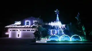 Christmas Light Show 2011 in Fountain Valley, CA by Devers Dream Weavers 54,020 LEDs No.3