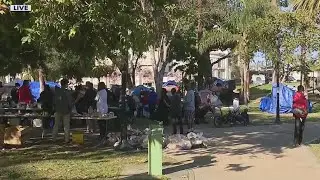 People protest plan to clear Echo Park Lake