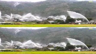=4K　Hyper3D= 京都美山かやぶきの里 秋の一斉放水2014