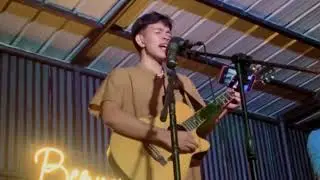 Dilaw // Maki - (Cover with Kickshots) performed at Beryo Bar and Restaurant 08-29-25