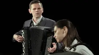 Trojan - Fairy Tales / 2. The Sleeping Beauty / duoAccosphere: Budzinakova / Palus