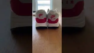 NIKE AIR MAX 1 BIB BUBBLE 🫧 VS the 2017 AIR MAX1 Anniversary Red