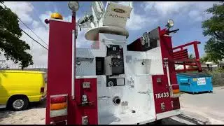 GovDeals: 2000 Pierce Quantum 61&rsquo; SkyBoom Aerial Ladder Fire