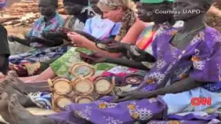 Fighting poverty with crafts
