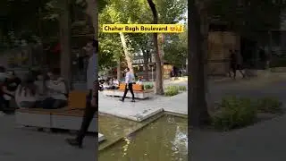 Chahar Bagh Boulevard!
