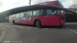 First Buses - Ipswich Reds - How much room does a bus need to take a corner ?