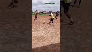Street football 🔥 WHAT A MISS 😳 #gametime #fouryou #monkeypose #menacho #duet