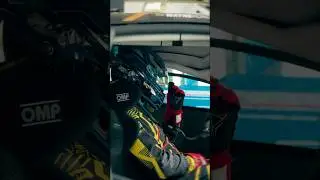 Wayne Roach racing for Samlin Racing