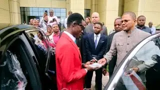 Lumumba VEA a reçu une Jeep aujourd'hui 21/01/2026 au Min des Sports et Loisirs Ex Didier Budimbu