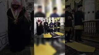 Sultan of Brunei |richest Monarch| paying visit to Masjid Al Nabwi #trending #sultanofbrunei #2023