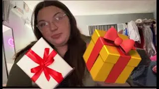 ASMR | ASMR On My Christmas Favs!!