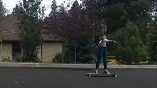 Girls Underground Longboard Team (Longboard Montage)