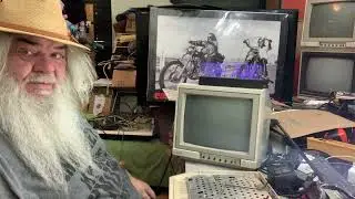 Commodore 128 &mdash; Первая оценка, так много винтов, грязных, пожеванных, 128 C64, режим C-64, SID &mdash; ...