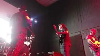 Raxxia 2025 12 28 RockPlaza 08 Ni&ntilde;oBomba