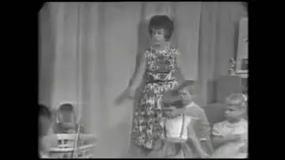 Romper Room - The Pledge Of Allegiance 1960's