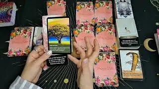 SENİNKİ ŞU AN GEÇMİŞTE OLANLARI DÜŞÜNÜYOR 💔 #tarot #aklımdakikişitarot #keltaçılımı 