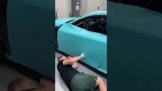 How To Properly Wrap a Car Door