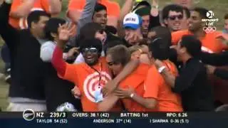 Another Amazing One Handed Crowd Catch = $100k at hamilton ODI New Zealand vs India