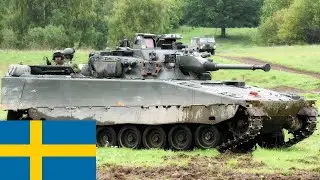 Швеция. Танки Strv 122, боевые машины Strf 90 и морпехи США на учениях.