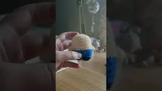 Crochet a minion with me!