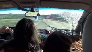 Volviendo a Ulan Bator con unos chichos de un colegio. Carlesdeviaje