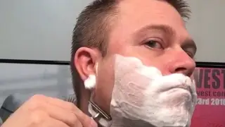 A Quick Shave.  .  .  A VERY QUICK SHAVE !!!