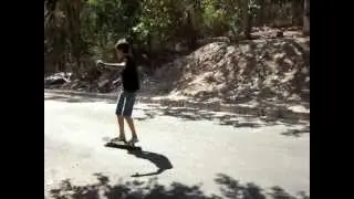 caindo de skate