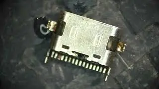 Moto G pure charging port